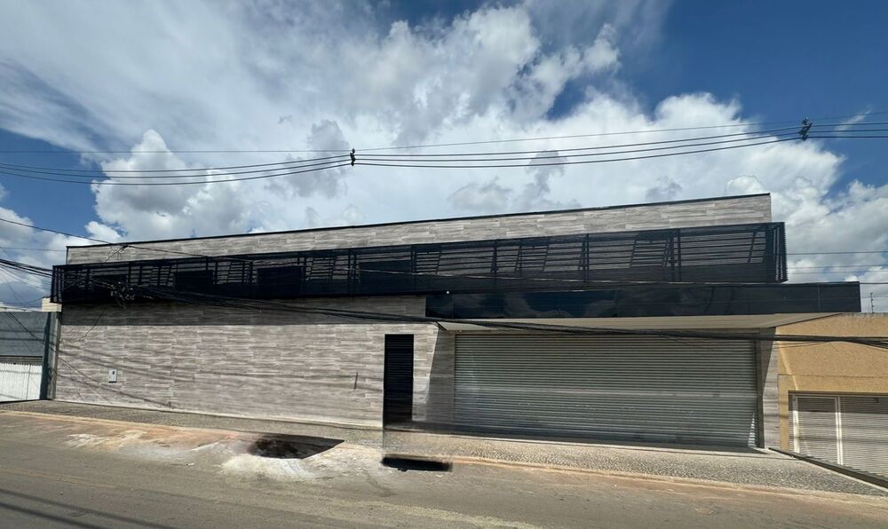 Depósito-Galpão-Armazém para alugar, 250m² - Foto 1