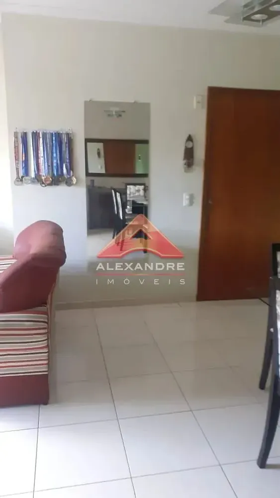 Apartamento, 2 quartos, 72 m² - Foto 2