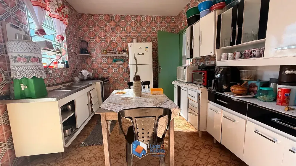 Casa, 6 quartos, 302 m² - Foto 5