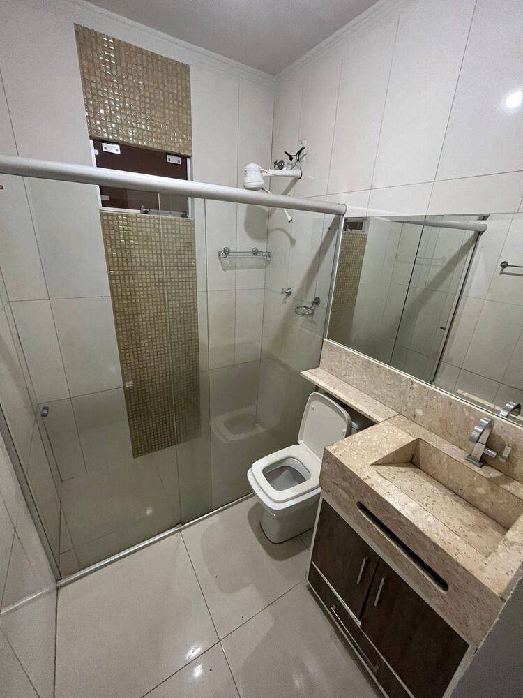 Casa à venda com 3 quartos, 10m² - Foto 7