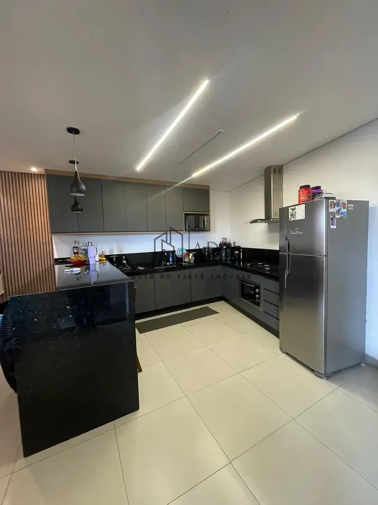 Casa, 3 quartos, 180 m² - Foto 2