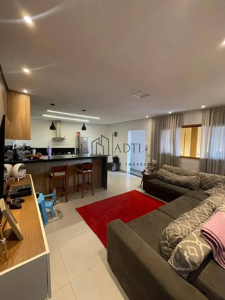Casa, 3 quartos, 180 m² - Foto 3