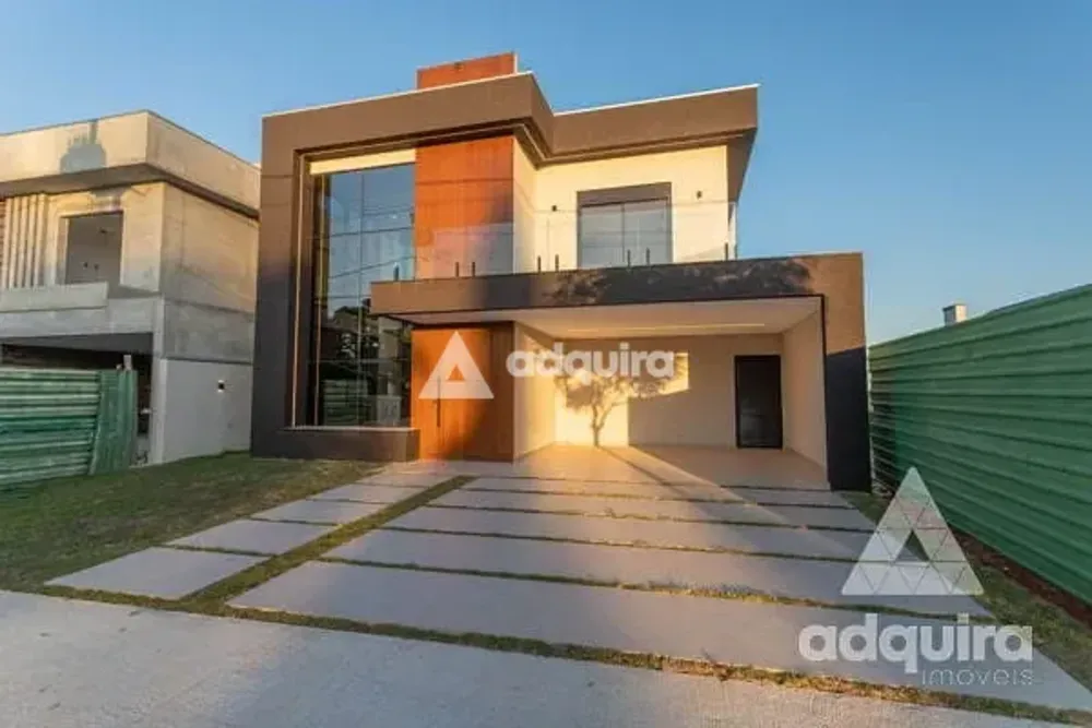 Casa, 3 quartos, 276 m² - Foto 1