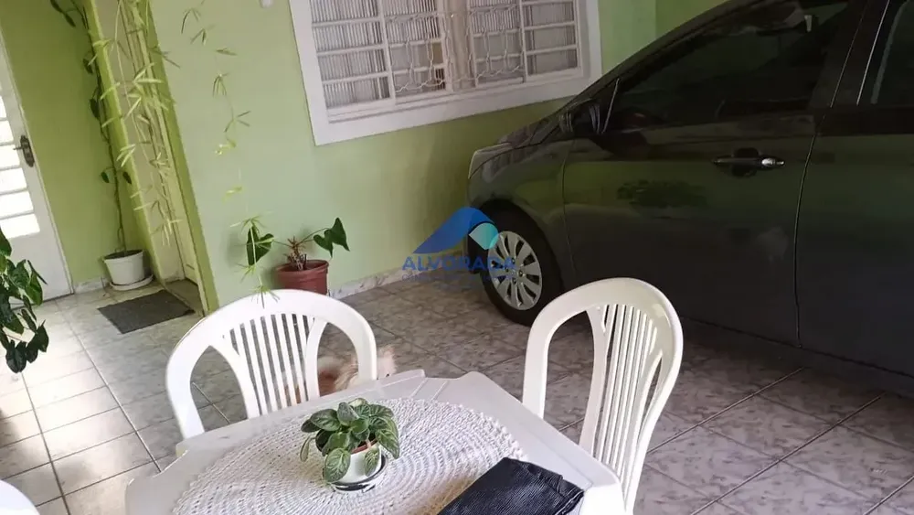 Casa, 3 quartos, 148 m² - Foto 2
