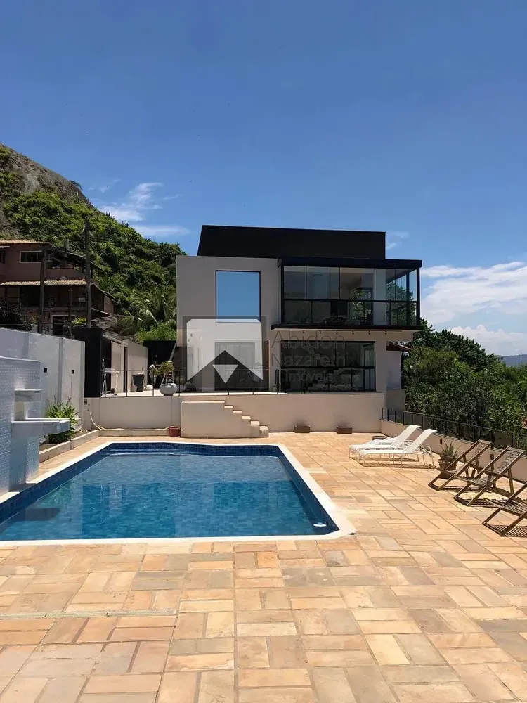 Casa, 3 quartos, 270 m² - Foto 1
