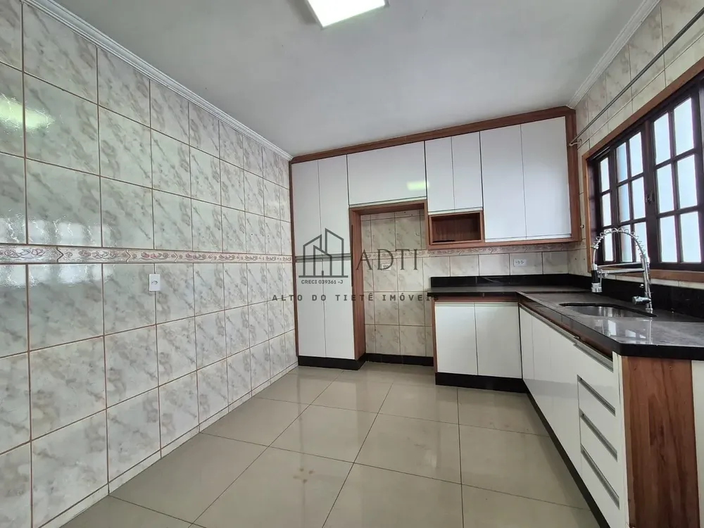 Sobrado, 4 quartos, 200 m² - Foto 2