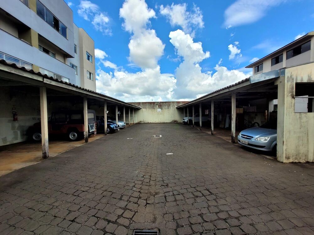 Apartamento à venda com 3 quartos, 97m² - Foto 32