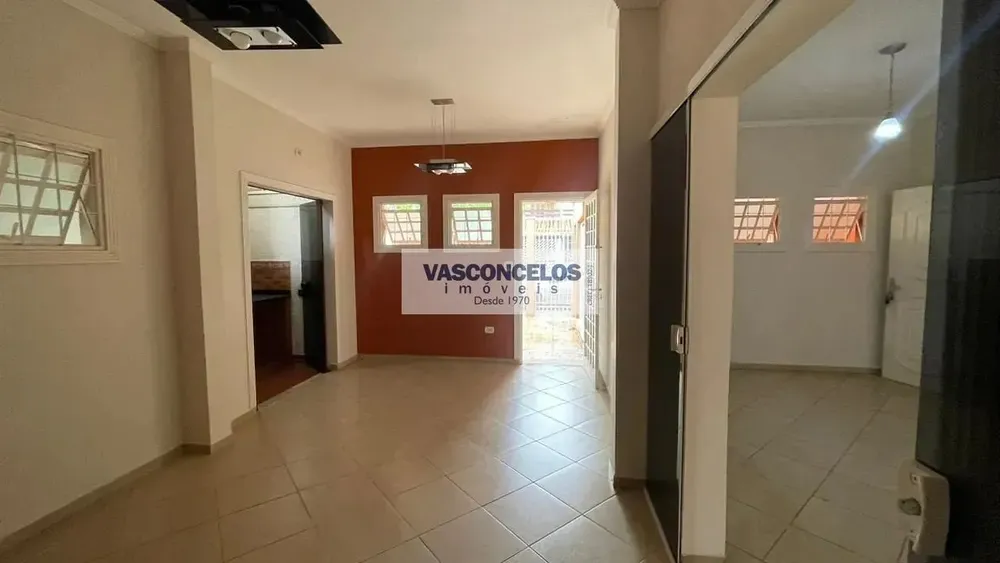 Casa, 4 quartos, 286 m² - Foto 2