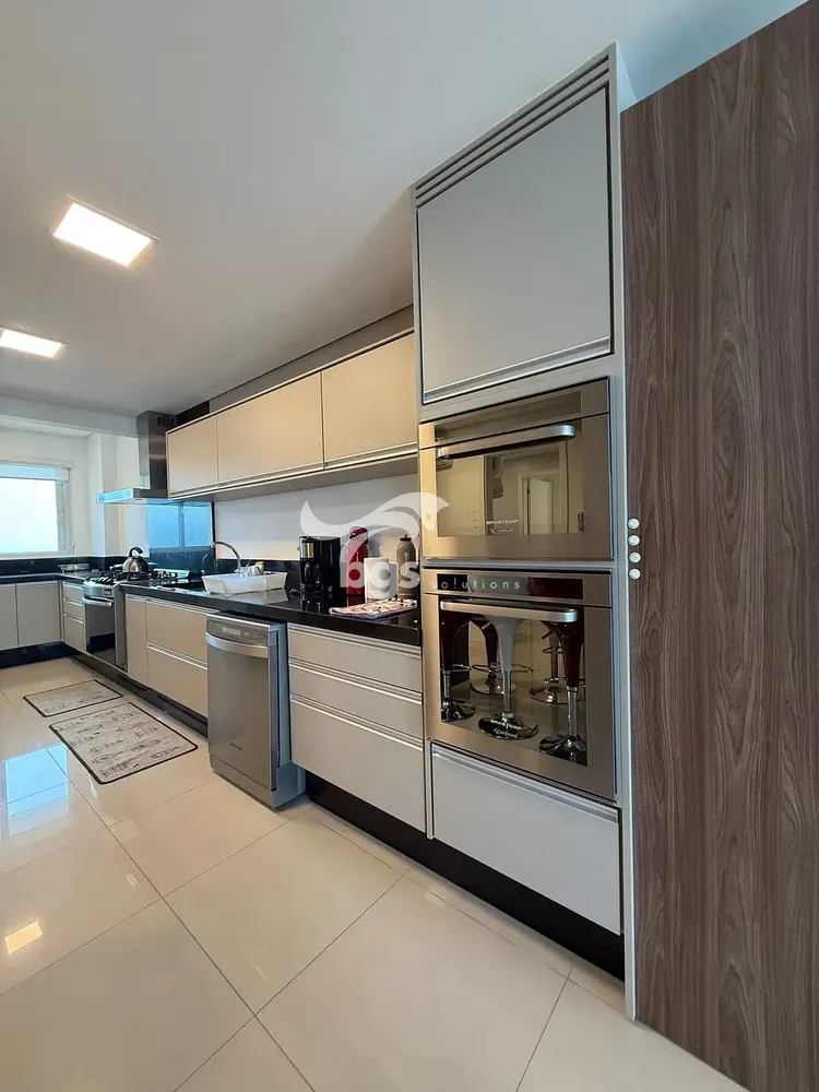 Apartamento, 5 quartos, 267 m² - Foto 1