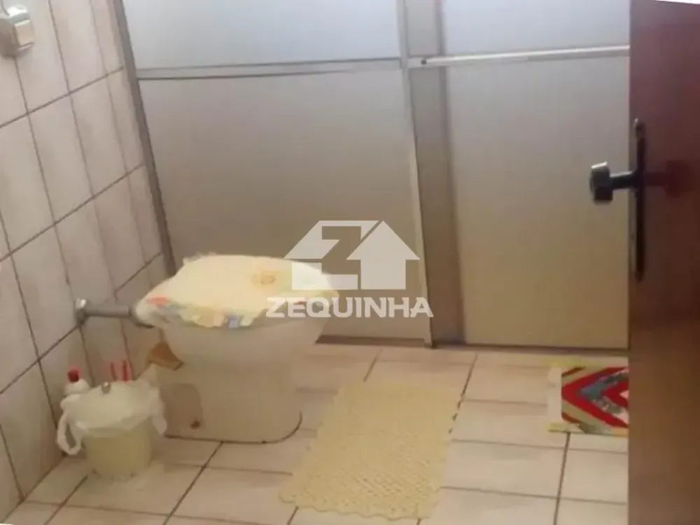 Casa, 3 quartos, 220 m² - Foto 1