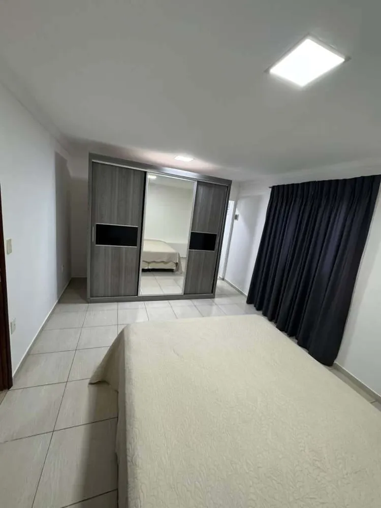 Casa, 2 quartos, 250 m² - Foto 2