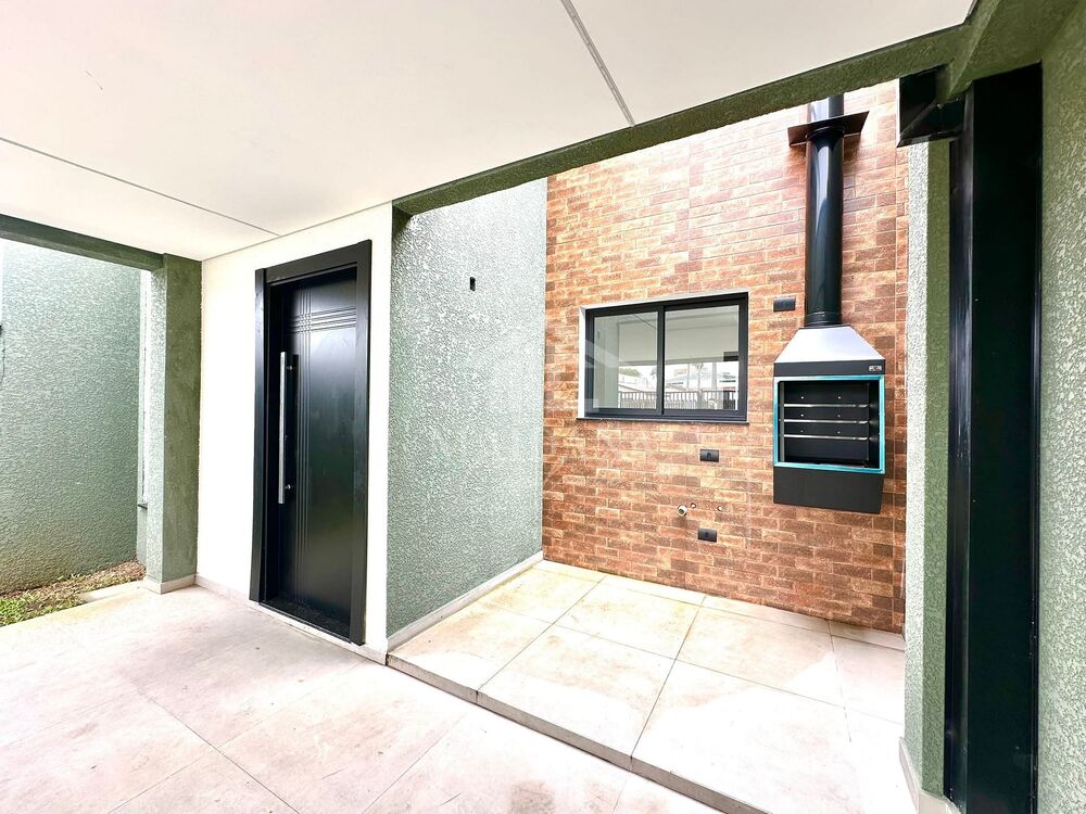 Casa à venda com 3 quartos, 108m² - Foto 2