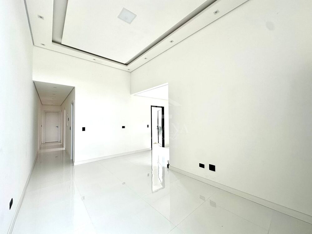 Casa à venda com 3 quartos, 108m² - Foto 3