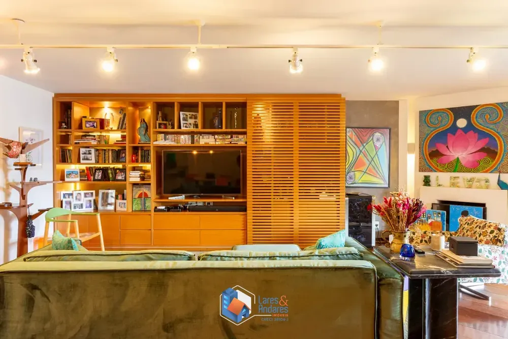 Apartamento, 3 quartos, 191 m² - Foto 1