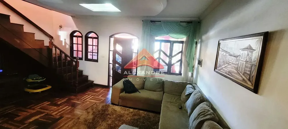 Casa, 5 quartos, 274 m² - Foto 1