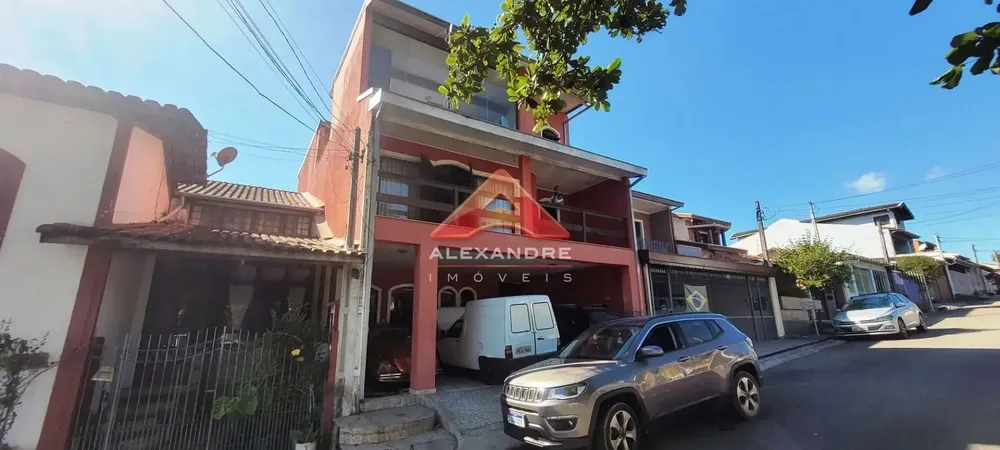 Casa, 5 quartos, 274 m² - Foto 4