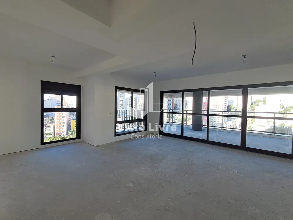Apartamento, 3 quartos, 184 m² - Foto 1