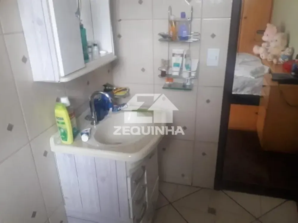 Casa, 3 quartos, 151 m² - Foto 2