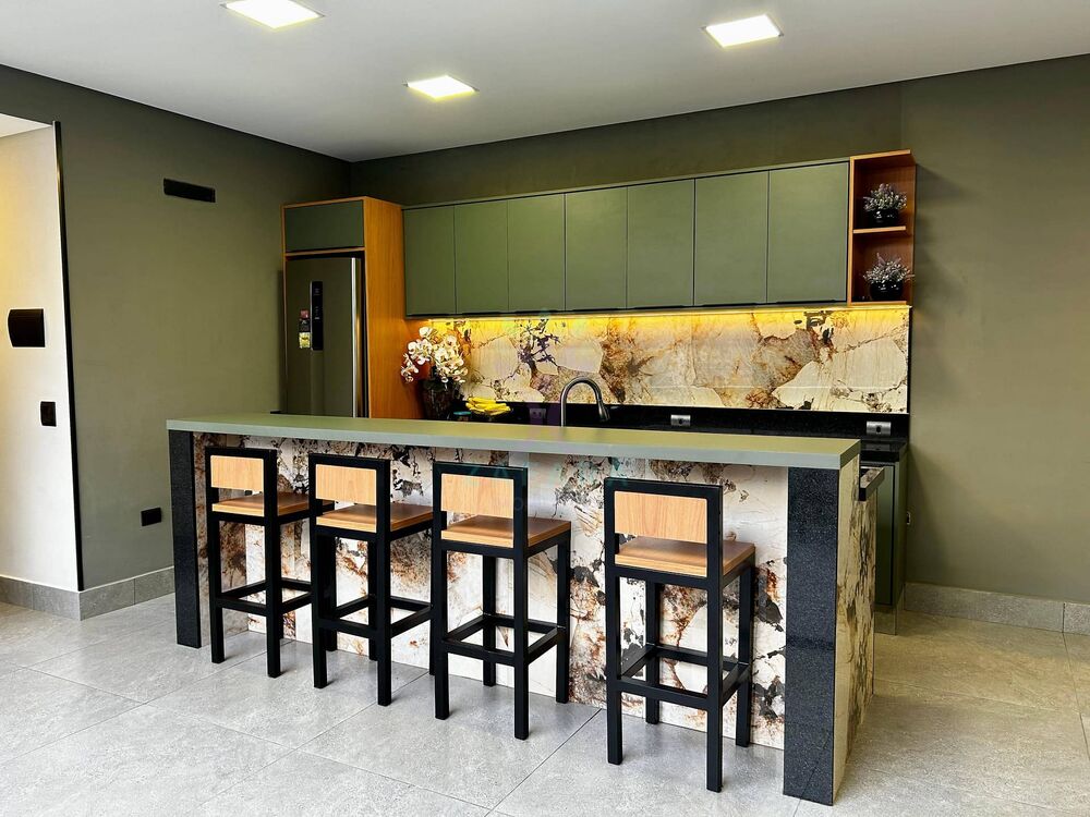 Sobrado à venda com 5 quartos, 220m² - Foto 5