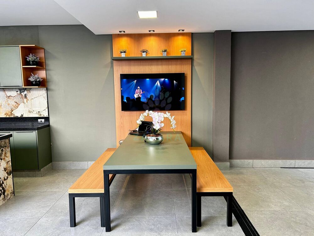 Sobrado à venda com 5 quartos, 220m² - Foto 8