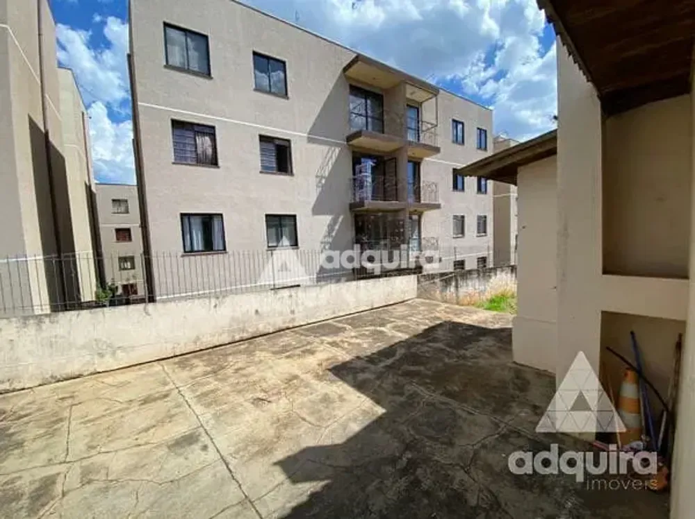 Casa, 4 quartos, 134 m² - Foto 1