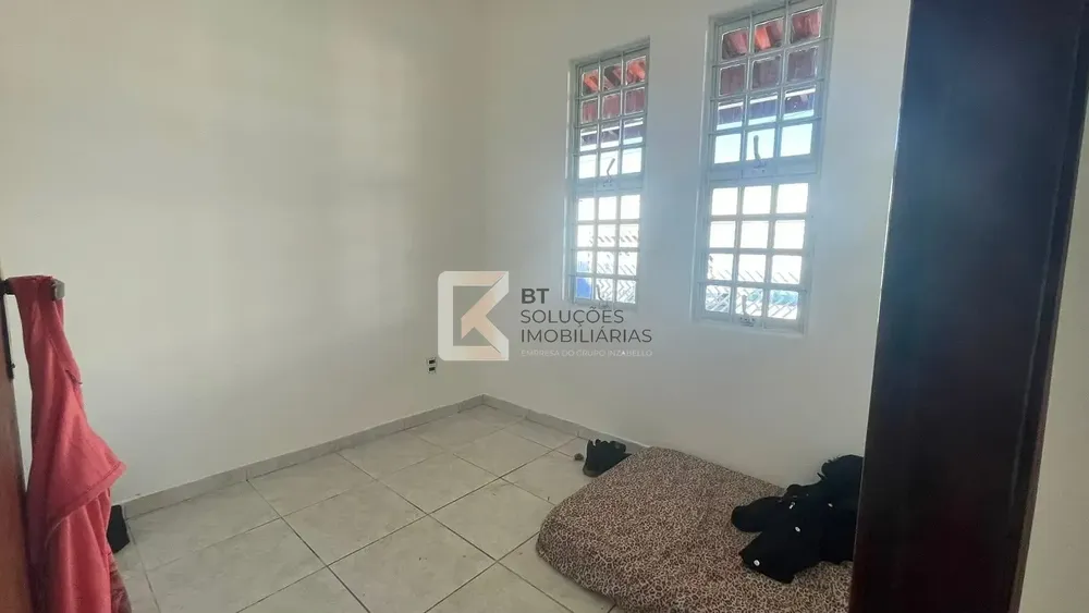 Casa, 5 quartos, 240 m² - Foto 4