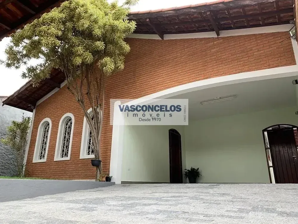Casa, 4 quartos, 250 m² - Foto 1