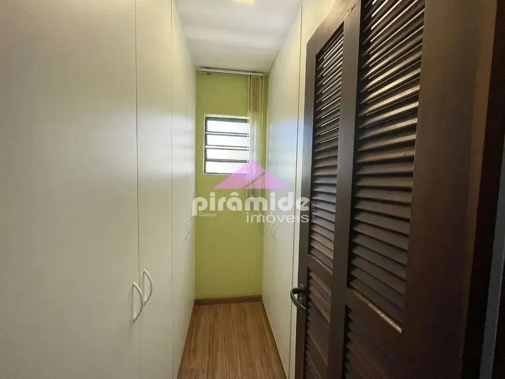 Casa, 4 quartos, 356 m² - Foto 2