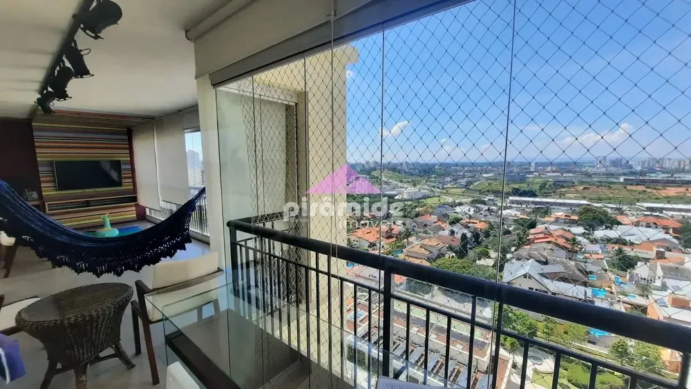 Apartamento, 3 quartos, 194 m² - Foto 2