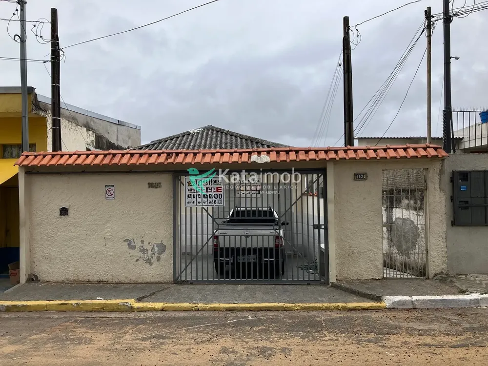 Casa, 4 quartos, 200 m² - Foto 1