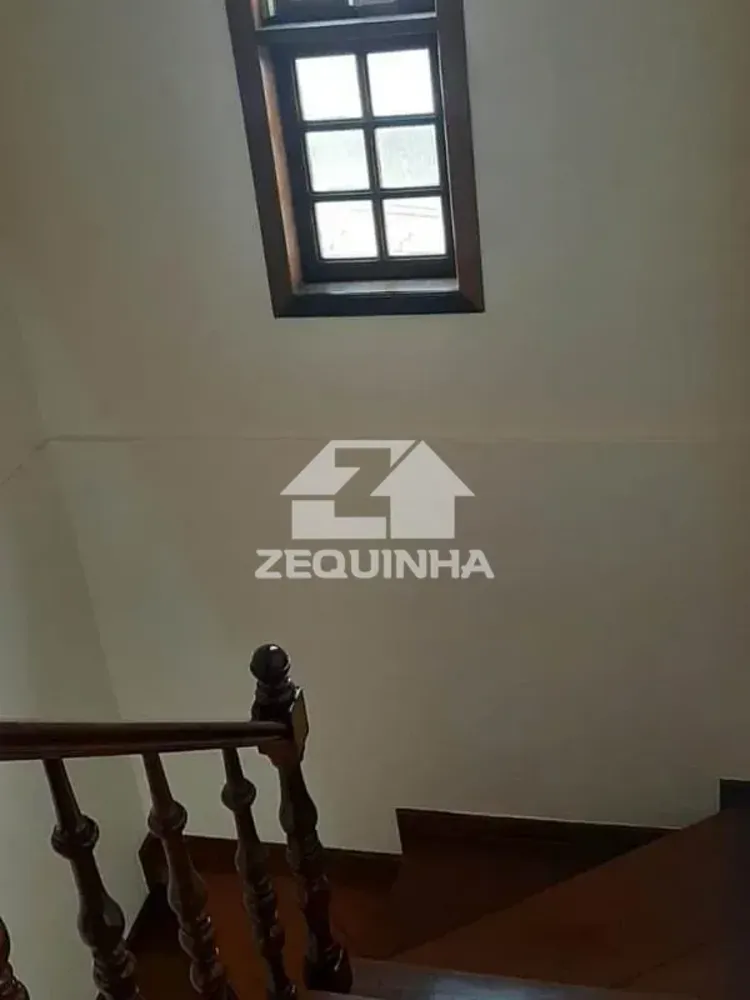 Casa, 5 quartos, 283 m² - Foto 2