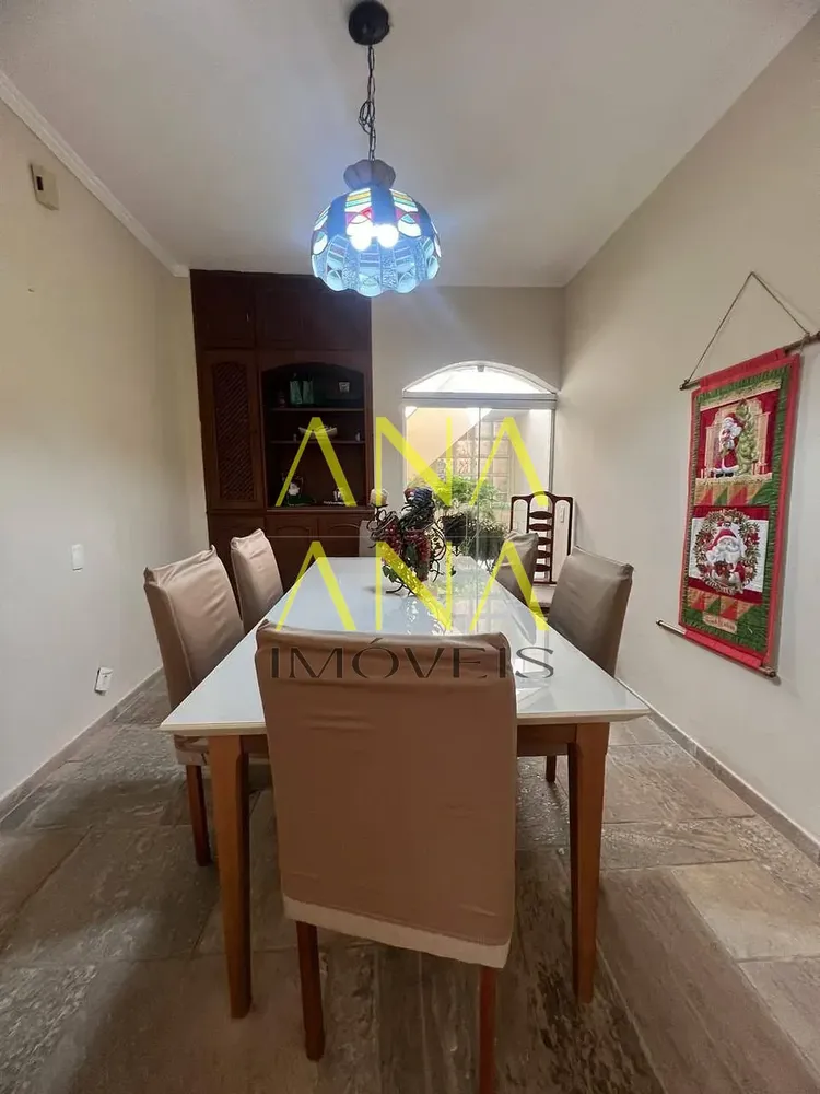Casa, 3 quartos, 270 m² - Foto 5