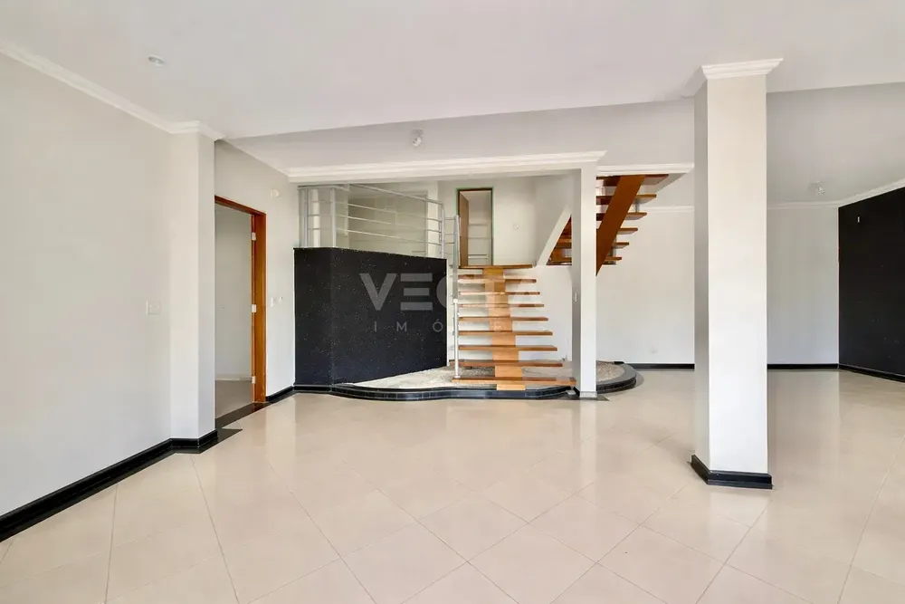Casa, 3 quartos, 270 m² - Foto 3