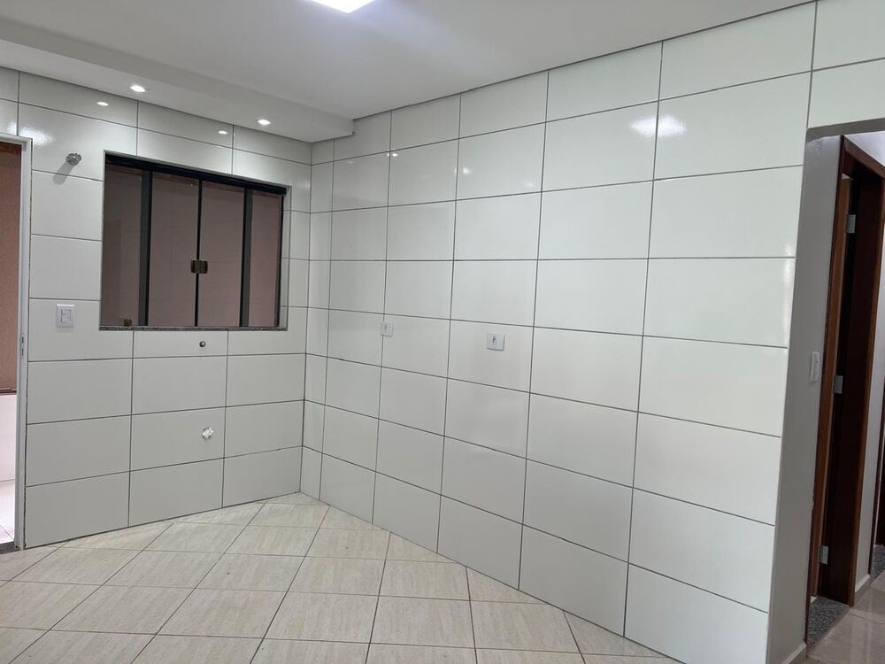 Casa à venda com 2 quartos, 70m² - Foto 8