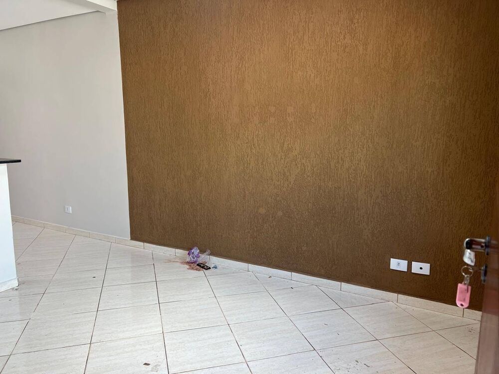 Casa à venda com 2 quartos, 70m² - Foto 6