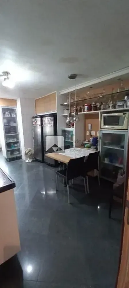 Cobertura, 3 quartos, 240 m² - Foto 21