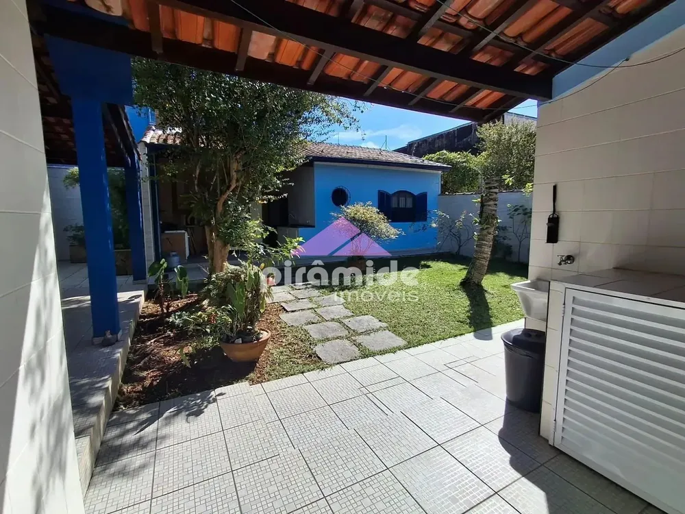 Casa, 2 quartos, 296 m² - Foto 8