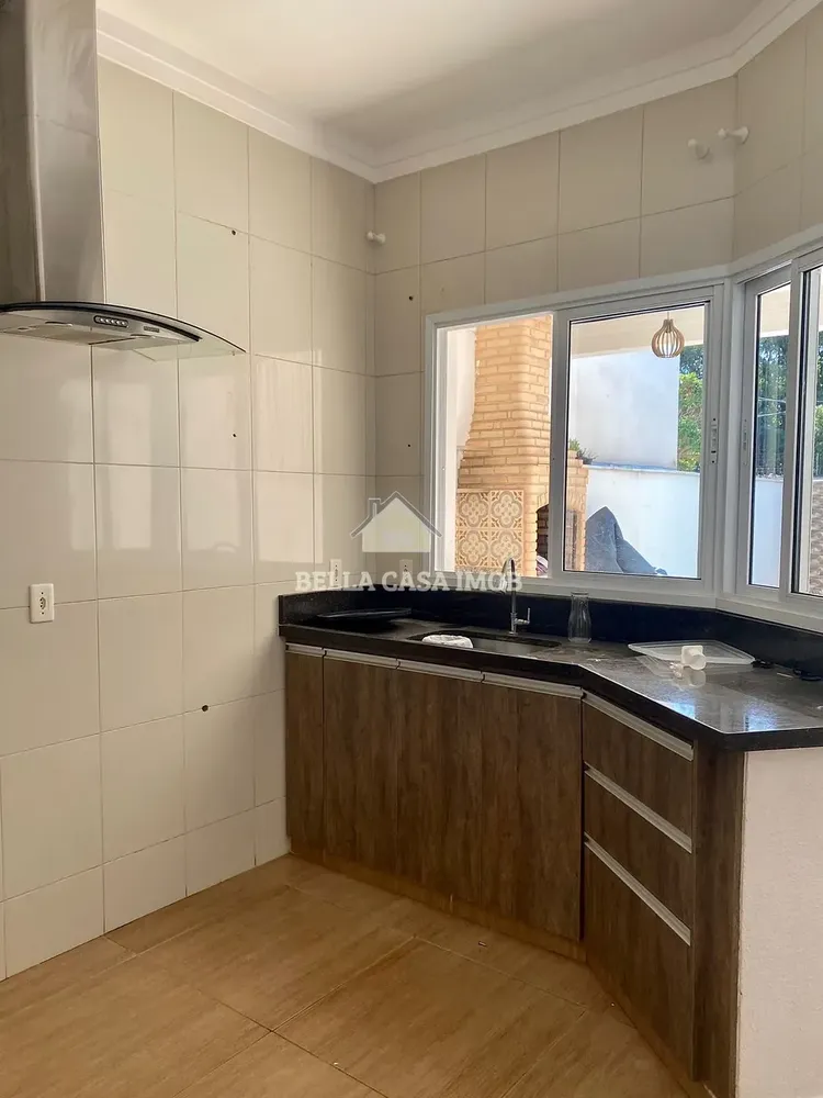 Casa, 3 quartos, 187 m² - Foto 2