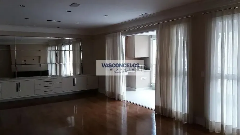 Apartamento, 3 quartos, 143 m² - Foto 1
