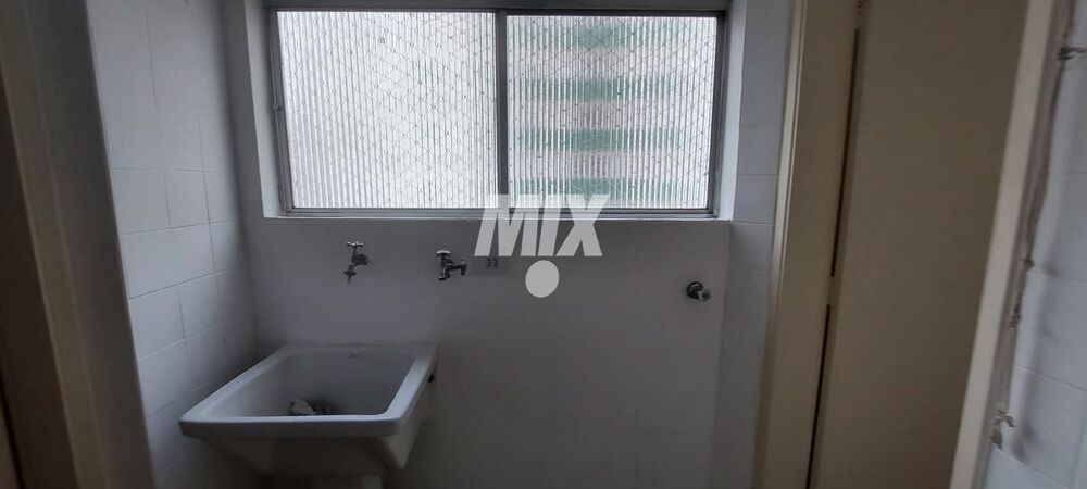 Apartamento à venda com 2 quartos, 55m² - Foto 14