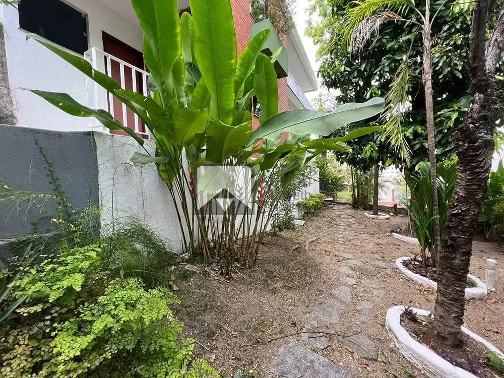 Casa, 4 quartos, 440 m² - Foto 1