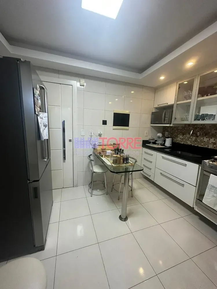 Apartamento, 3 quartos, 120 m² - Foto 2