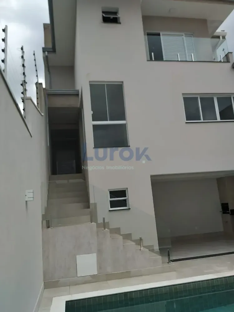 Casa, 3 quartos, 208 m² - Foto 4