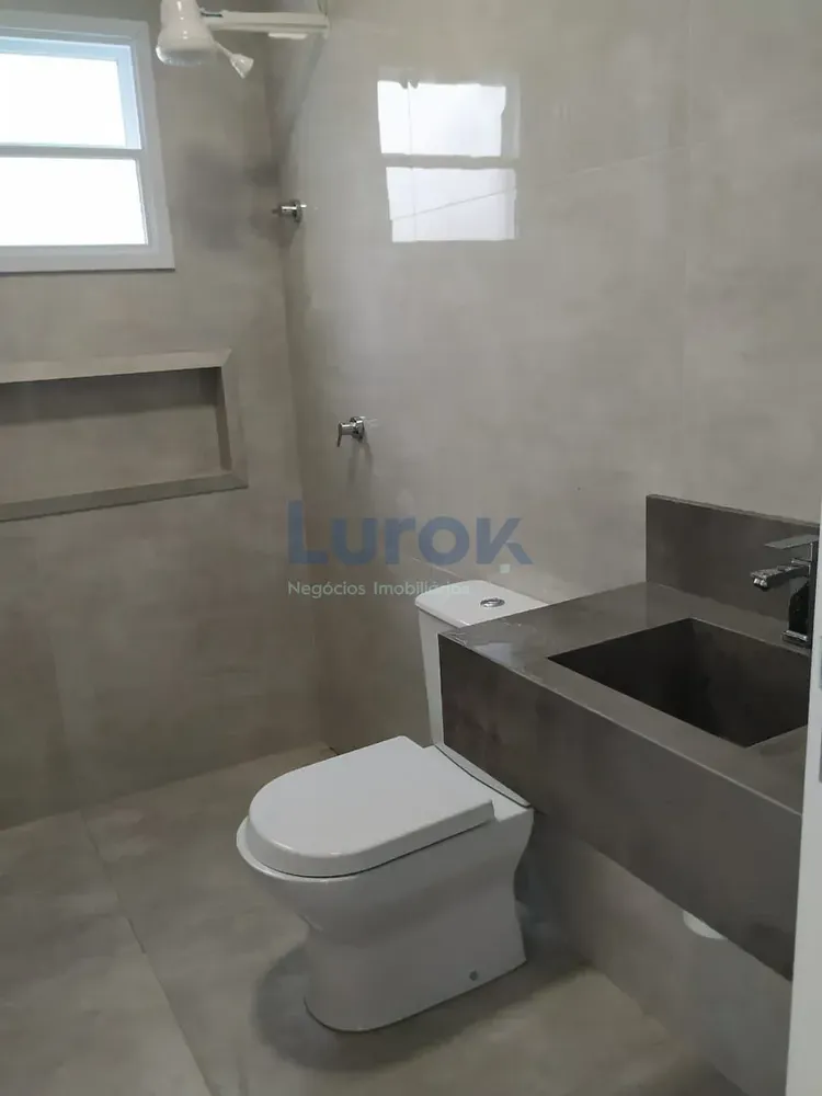 Casa, 3 quartos, 208 m² - Foto 3