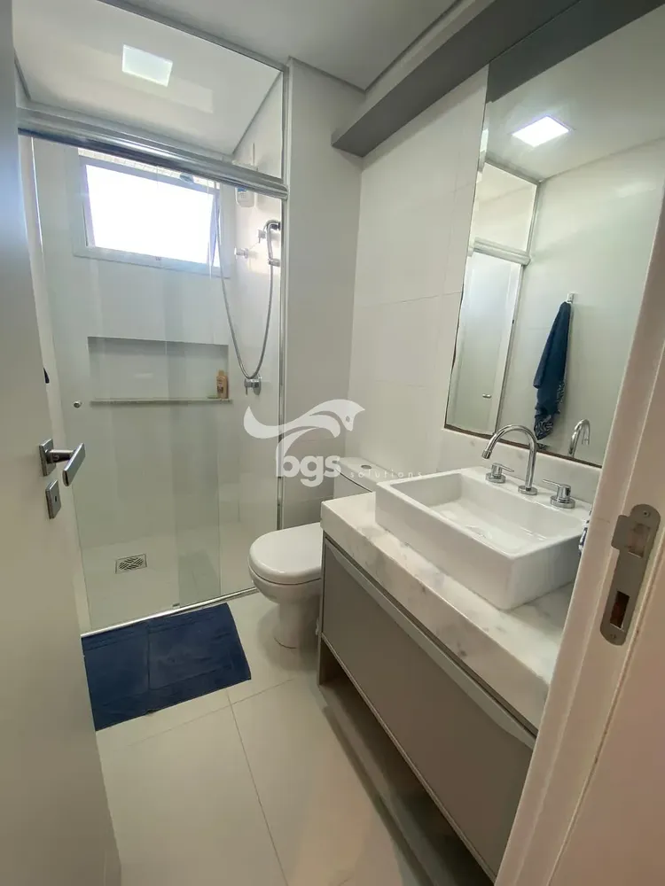 Apartamento, 3 quartos, 200 m² - Foto 1