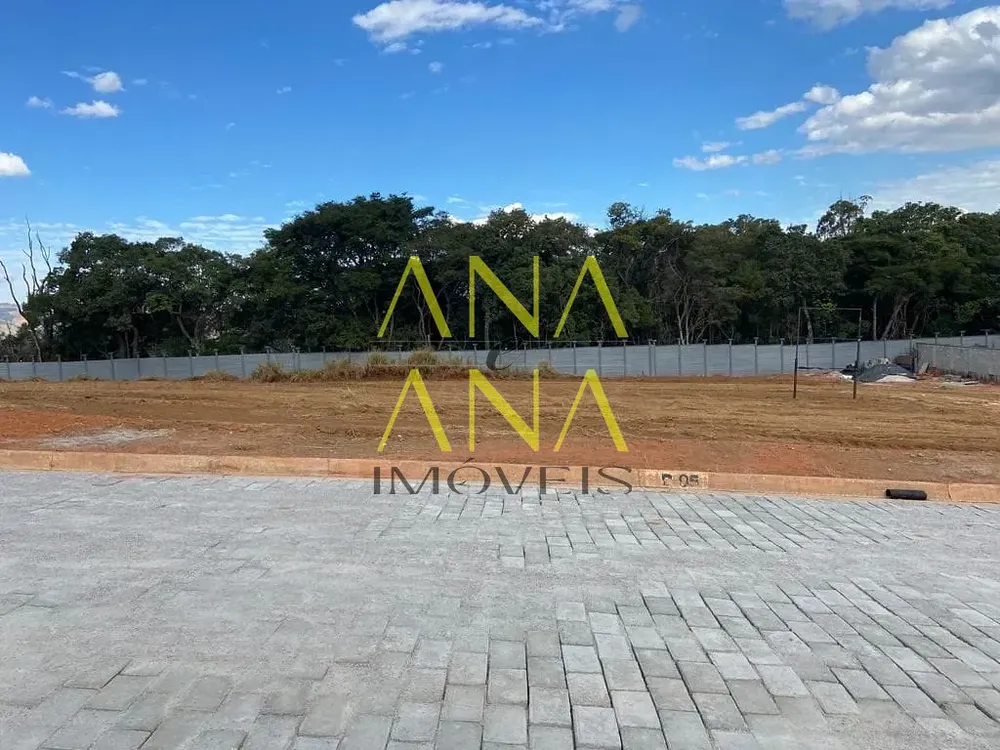 Terreno, 1045 m² - Foto 1