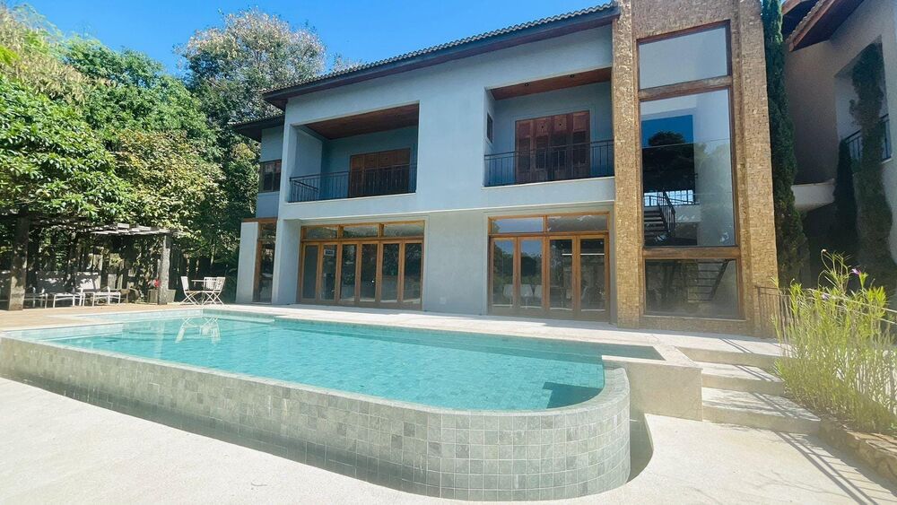 Sobrado à venda com 4 quartos, 500m² - Foto 2