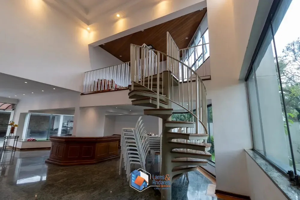 Apartamento, 4 quartos, 275 m² - Foto 1