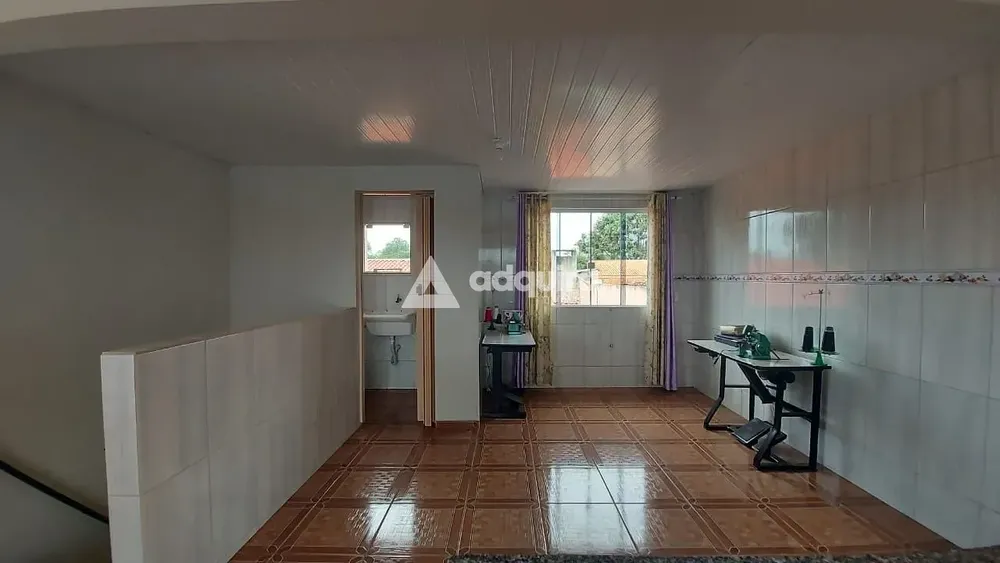 Casa, 5 quartos, 265 m² - Foto 1