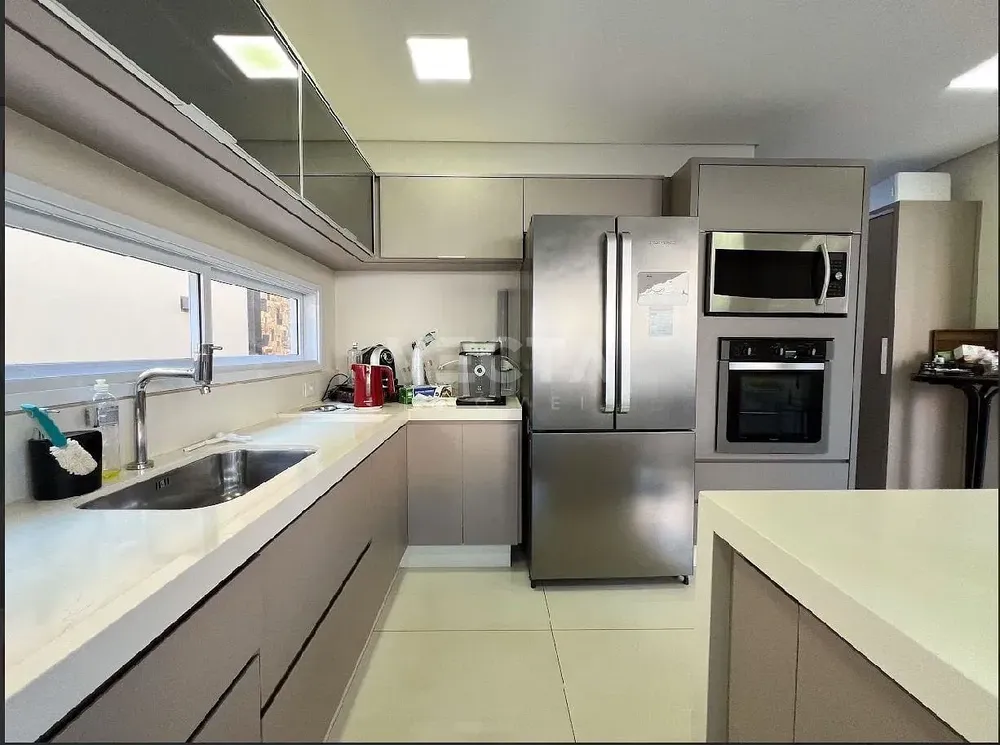 Casa, 4 quartos, 300 m² - Foto 4